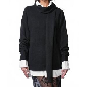 NEW GREYLIN soft crewneck with removable scarf sweater in black